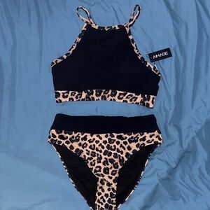 Ai’mage Black & Leopard High-Neck Bikini